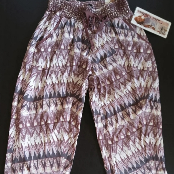 Original Rewash Brand Capri Joggers 